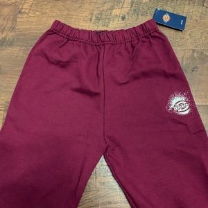 dickies maroon sweatpants